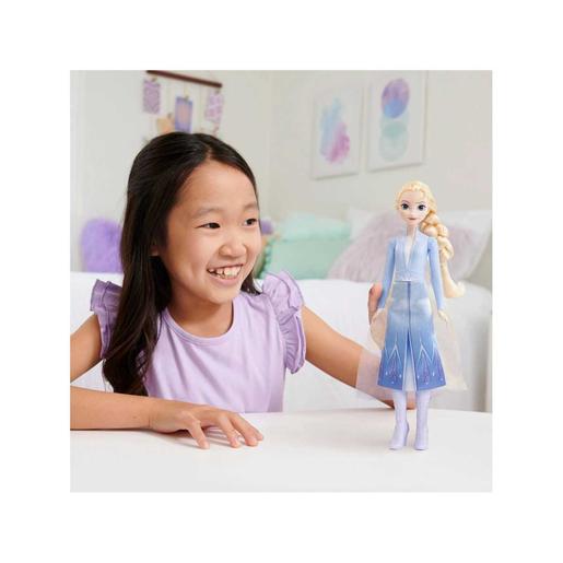 Mattel - Frozen - Muñeca Elsa Viajera con Look de Viaje, Frozen 2 ㅤ