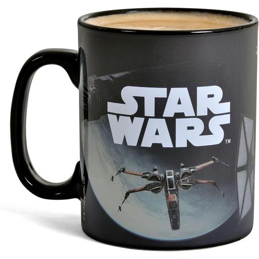 Star Wars - Caneca termossensível Batalha Espacial 460ml ㅤ