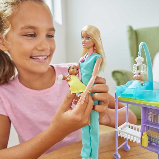 Barbie - Playset Barbie Pediatra